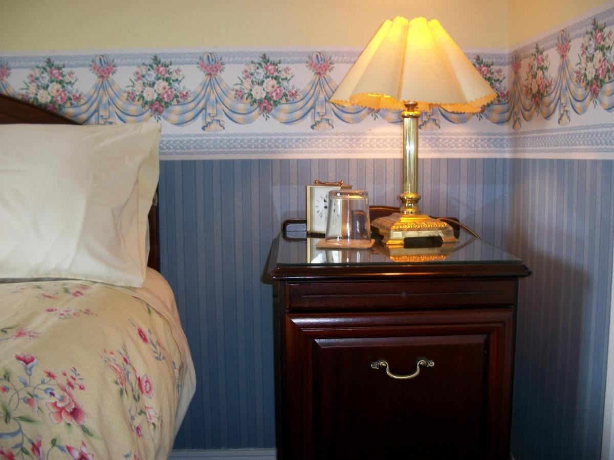 Corrib View Guesthouse H91Rr72 Galway Exterior photo
